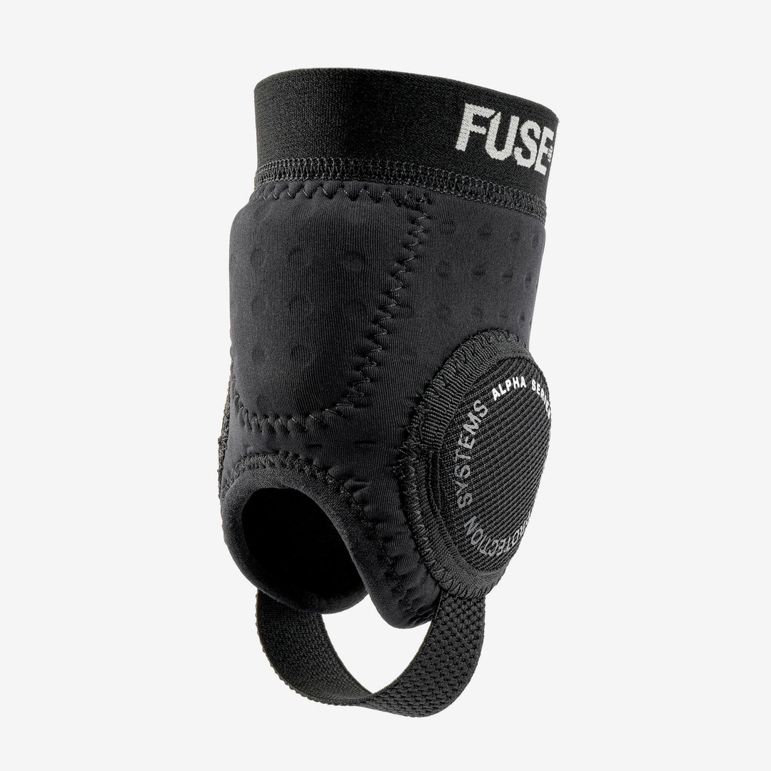 fuse alpha icon helmet Source BMX Designed in house here in Cologne Kask rowerowy orzech Fuse Protection
